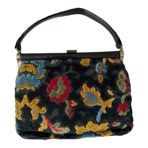 Vintage 1950s Tapestry Floral Chenille Clutch Purse